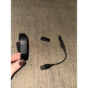 Fitbit Flex FB401 Wireless Activity Sleep Tracker with Charger
